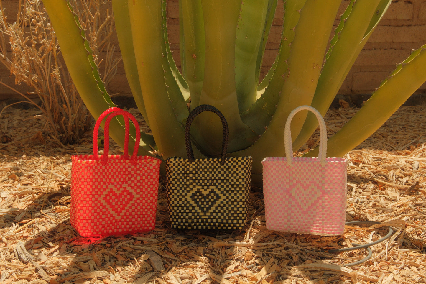 Mini Hand-woven Heart Tote
