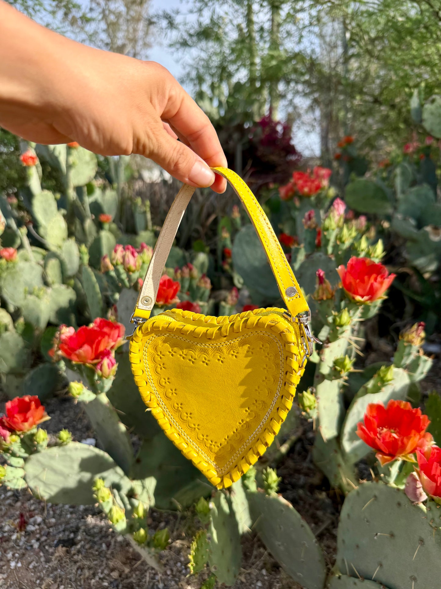 Yellow Heart Mini Moneybag Leather Crossbody