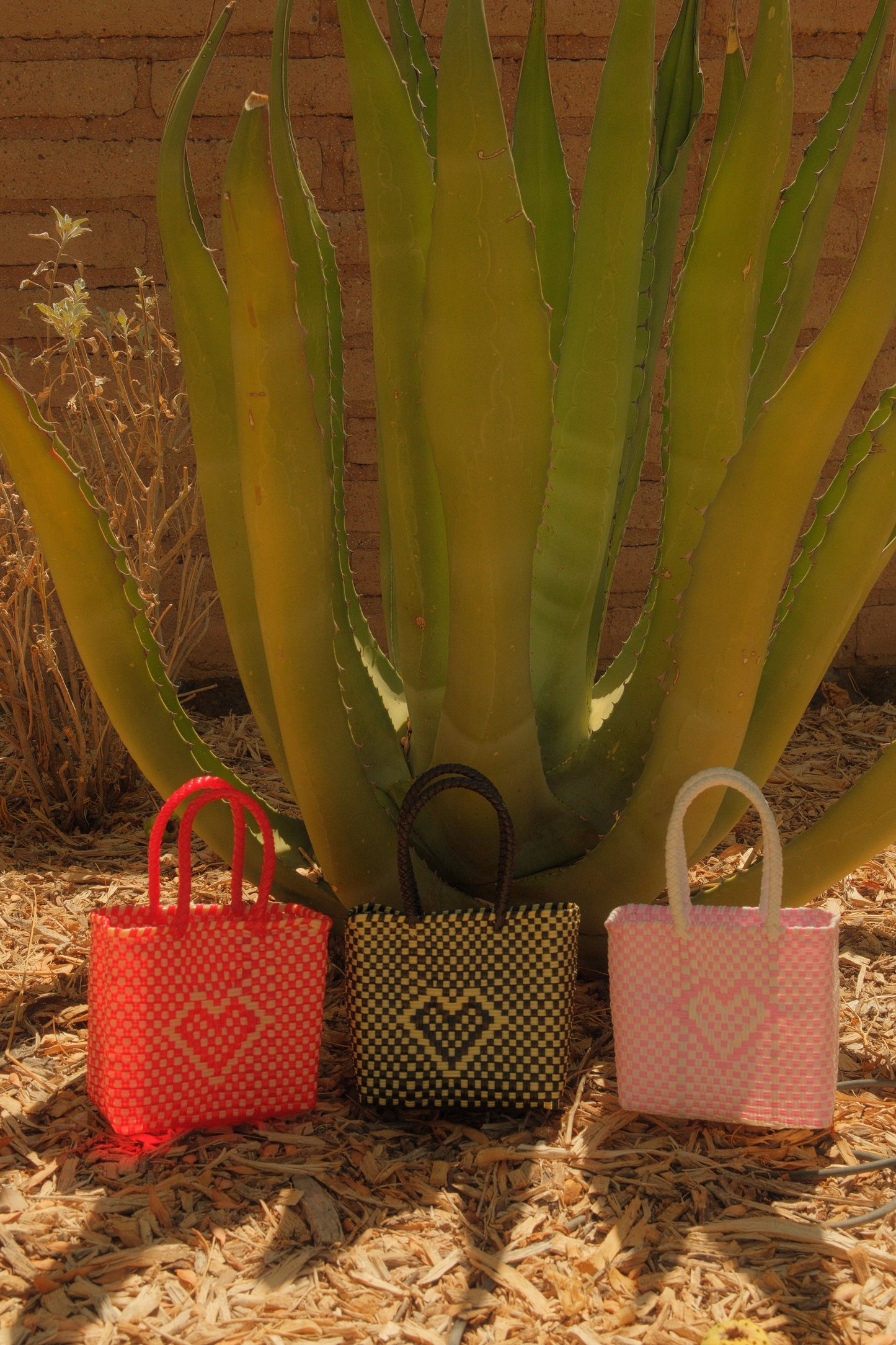 Mini Hand-woven Heart Tote
