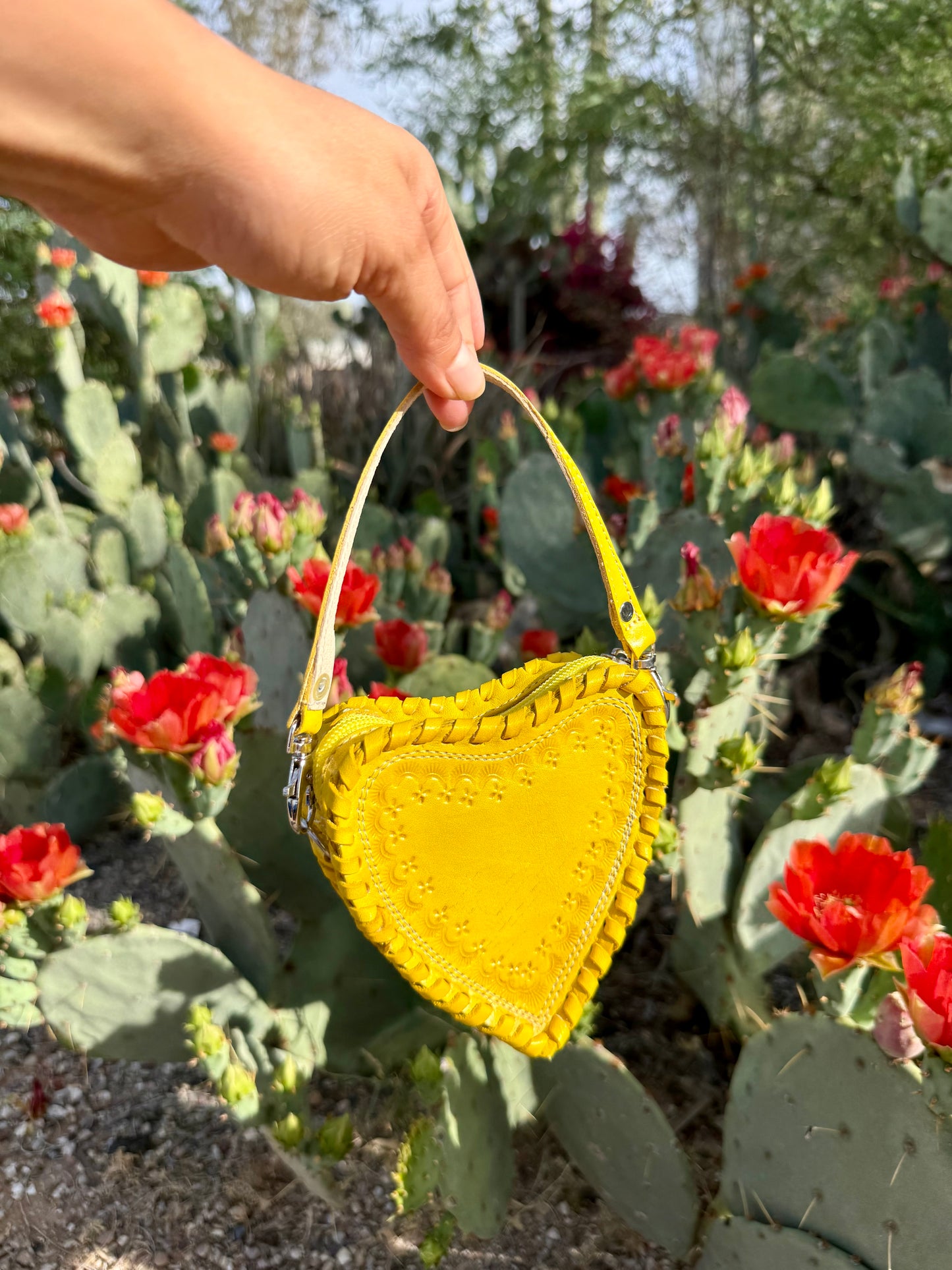 Yellow Heart Mini Moneybag Leather Crossbody