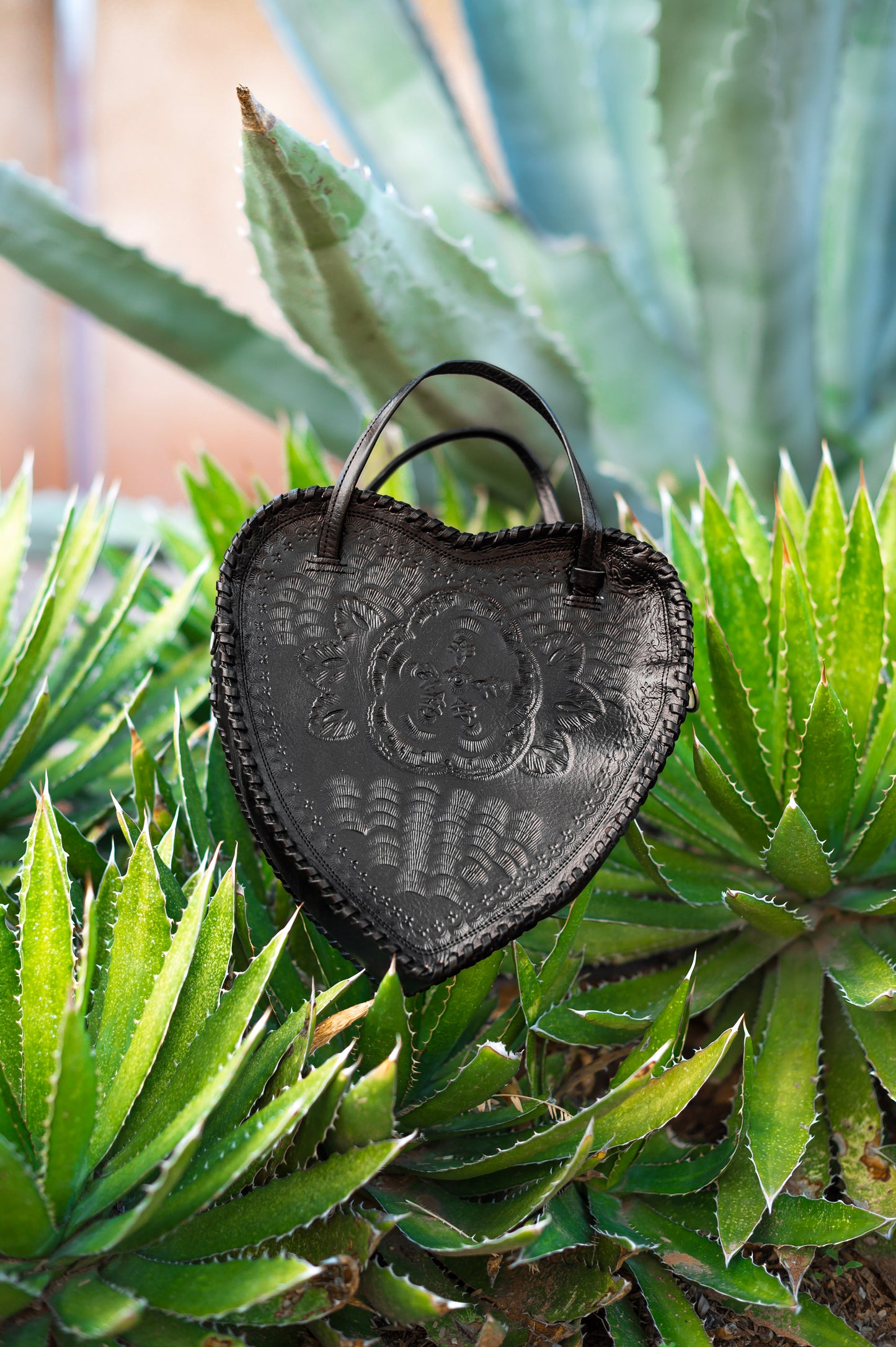 Black Heart Leather Purse - Large