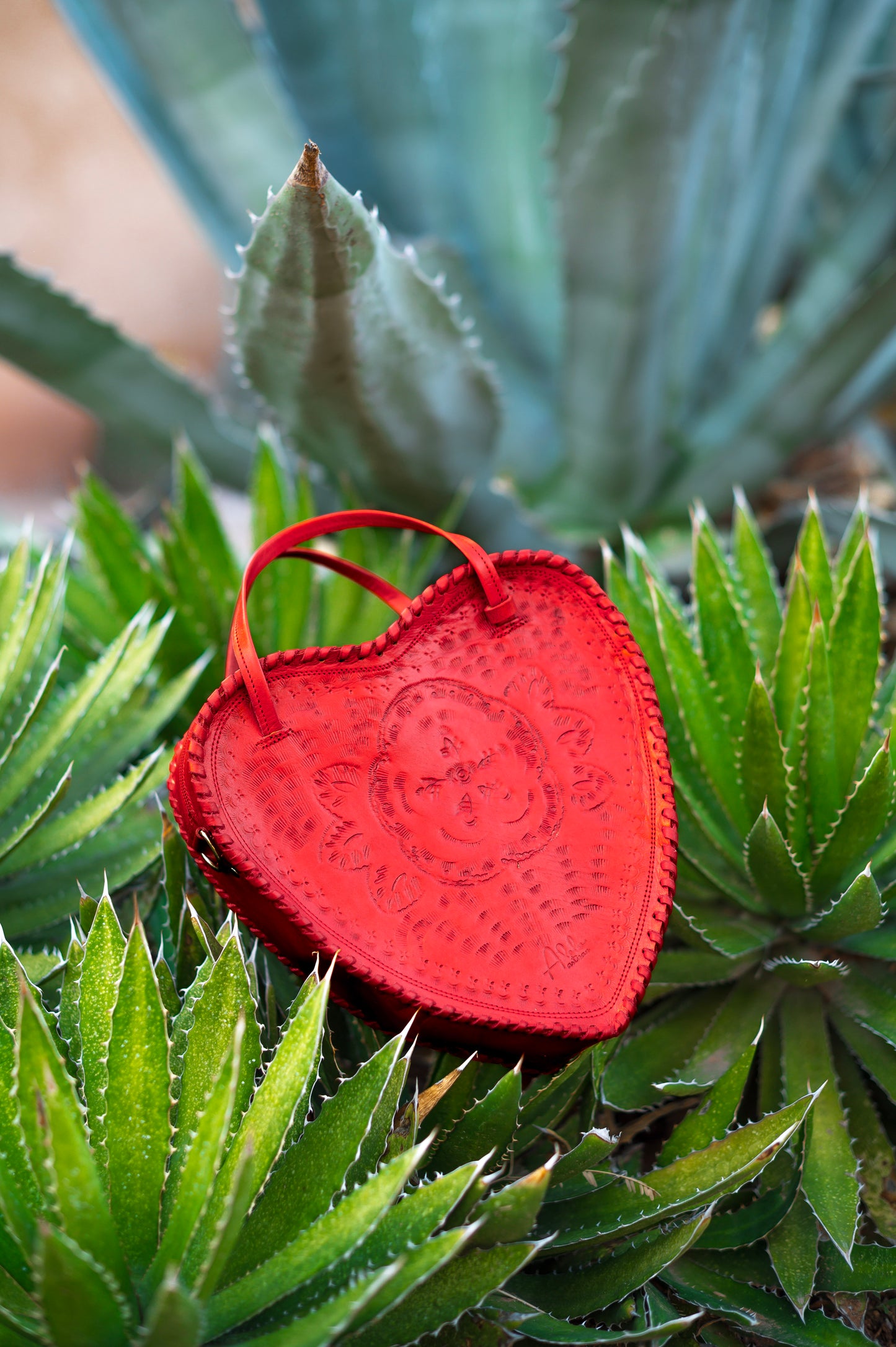 Red Heart Leather Purse Grande - Large