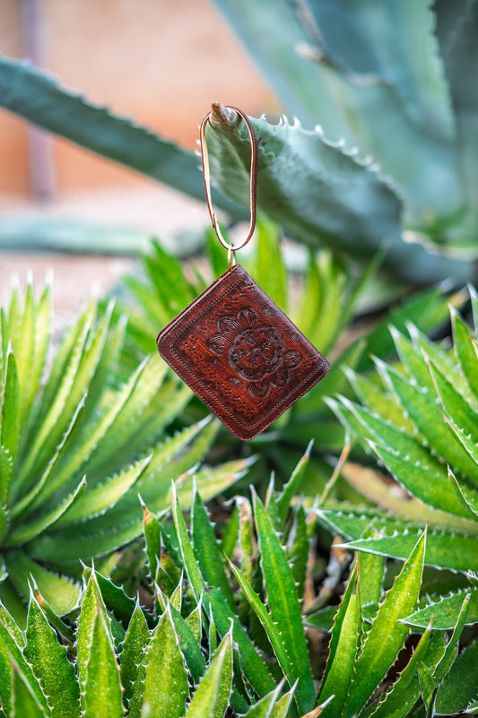 Small Leather Wristlet