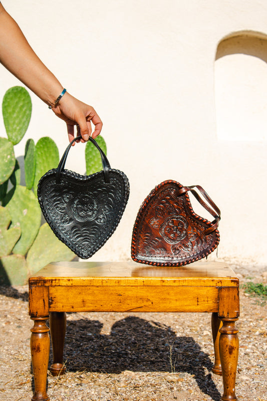 Corazoncito Leather Handbag | CLASSIC