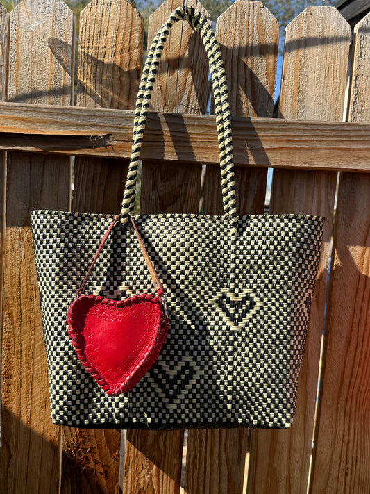 Hand-woven Heart Tote - Black